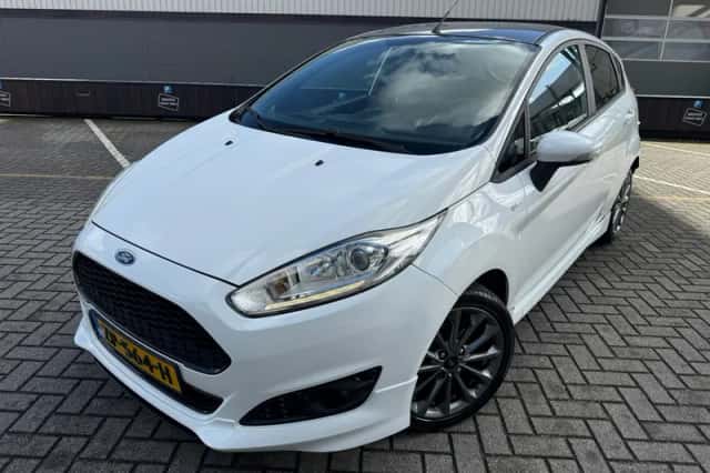 Ford Fiesta (2017) thumbnail 1