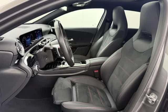 Mercedes-Benz A-Klasse (2024) thumbnail 2