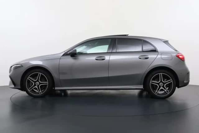 Mercedes-Benz A-Klasse (2024) thumbnail 3