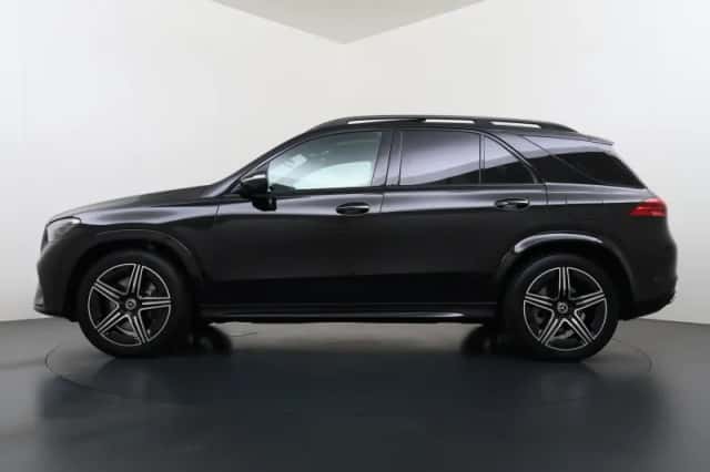 Mercedes-Benz GLE-Klasse (2024) thumbnail 3
