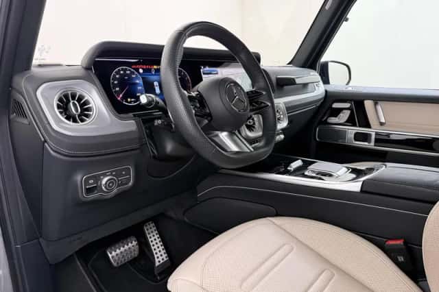 Mercedes-Benz G-Klasse (2024) thumbnail 2