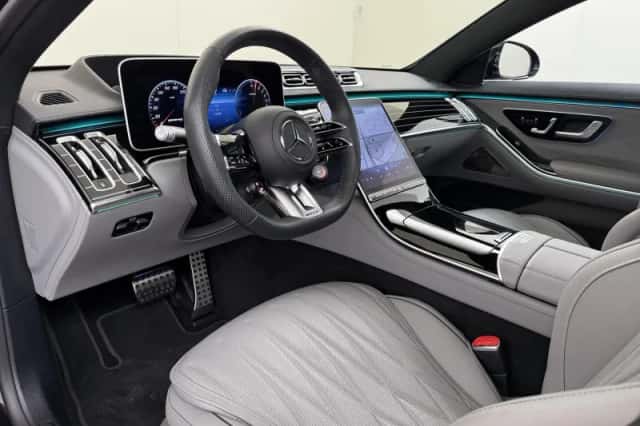 Mercedes-Benz S-Klasse (2025) thumbnail 2