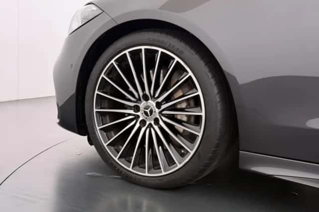 Mercedes-Benz C-Klasse (2021) thumbnail 4