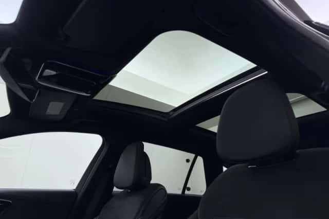 Mercedes-Benz C-Klasse (2025) thumbnail 4