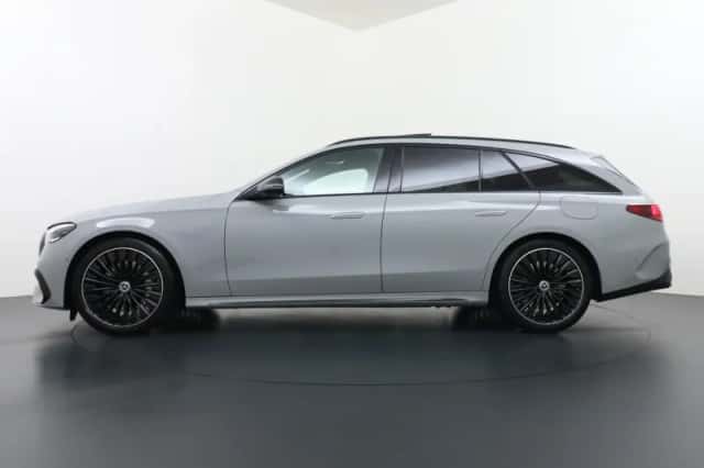 Mercedes-Benz E-Klasse (2026) thumbnail 3