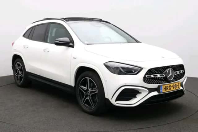 Mercedes-Benz GLA-Klasse (2025) thumbnail 3