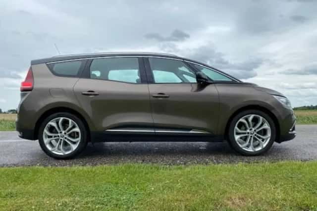 Renault Grand Scénic (2017) thumbnail 5