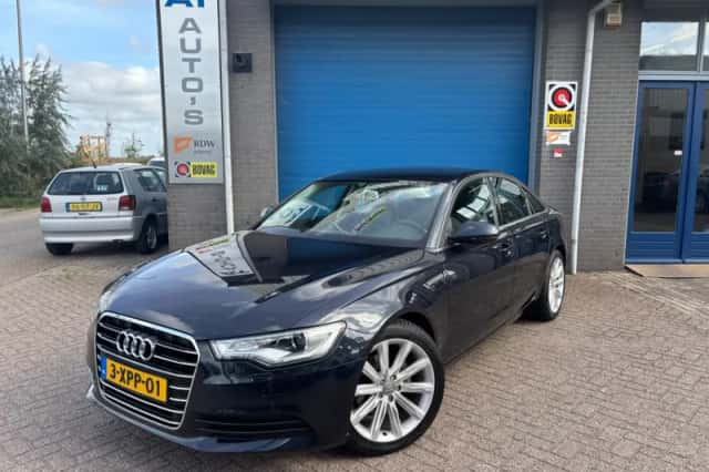 Audi A6 (2015) thumbnail 1