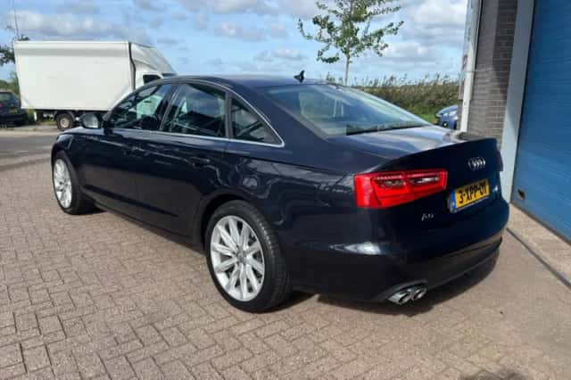 Audi A6 (2015) thumbnail 3