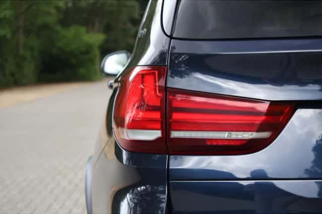 BMW X5 (2016) thumbnail 6