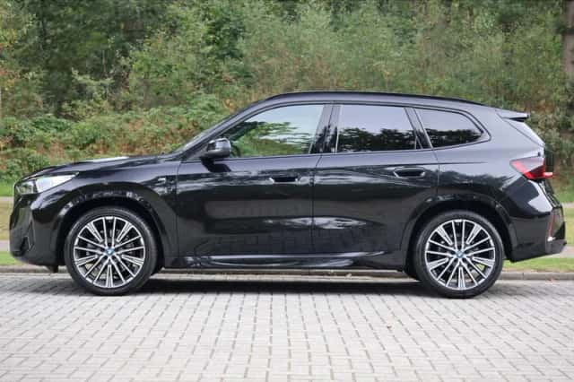 BMW X1 (2025) thumbnail 3