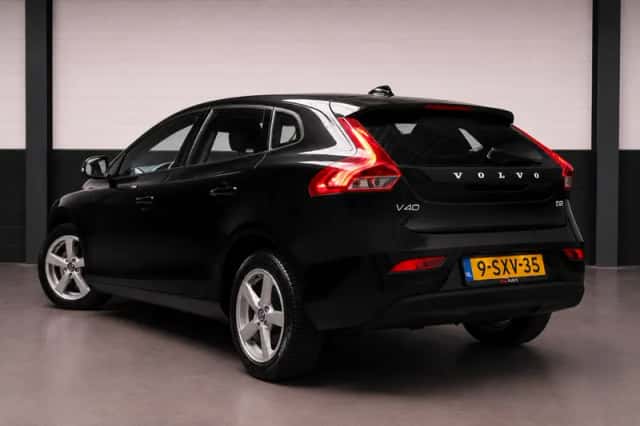 Volvo V40 (2013) thumbnail 6