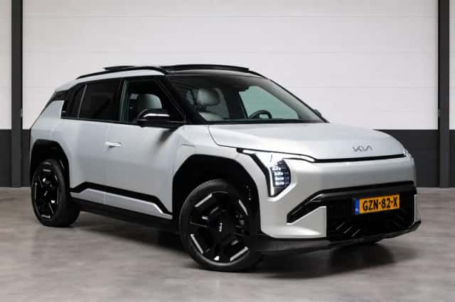 Kia EV3 (2025) thumbnail 3