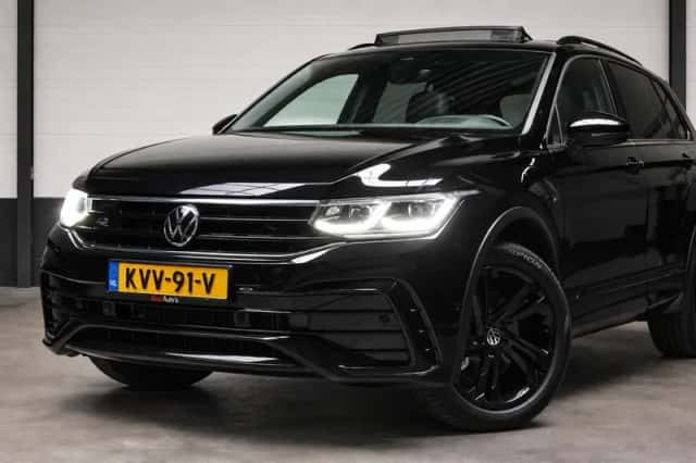 Volkswagen Tiguan (2022) thumbnail 2