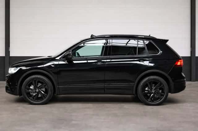 Volkswagen Tiguan (2022) thumbnail 5