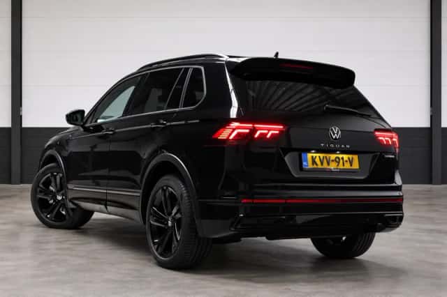 Volkswagen Tiguan (2022) thumbnail 6