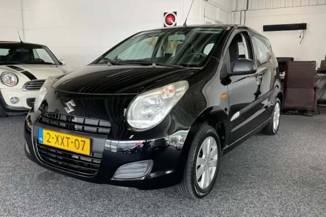 Suzuki Alto (2014) thumbnail 1
