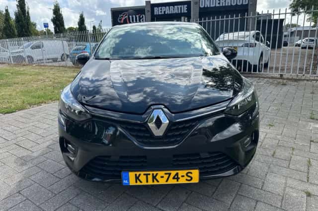 Renault Clio (2022) thumbnail 4