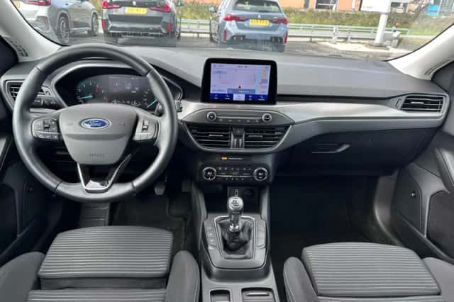 Ford Focus (2020) thumbnail 4