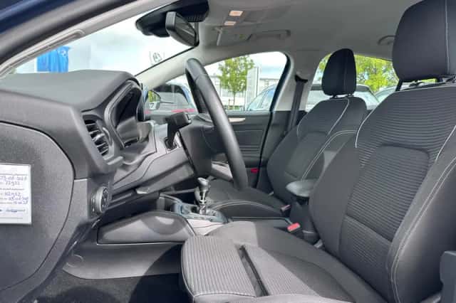 Ford Focus (2020) thumbnail 5