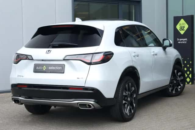 Honda ZR-V (2025) thumbnail 2