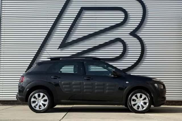 Citroën C4 Cactus (2017) thumbnail 4