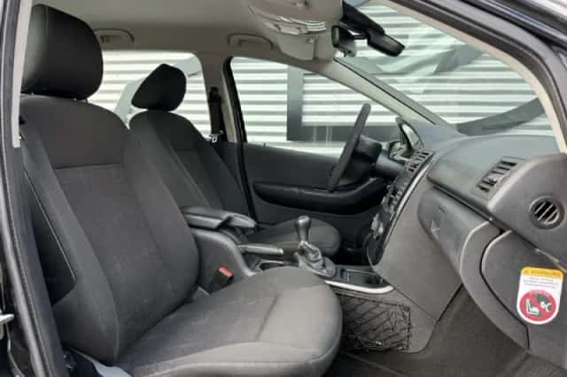 Mercedes-Benz A-Klasse (2010) thumbnail 6