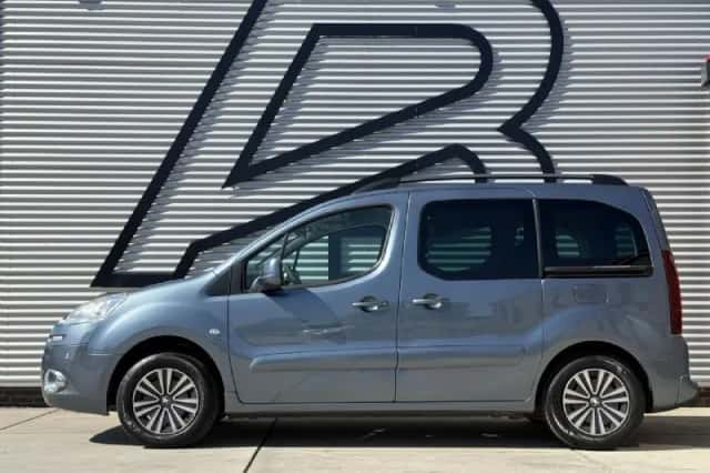 Peugeot Partner (2012) thumbnail 5