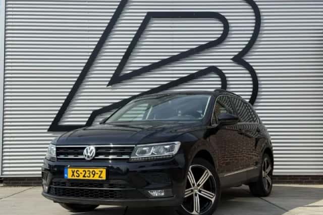 Volkswagen Tiguan (2019) thumbnail 1