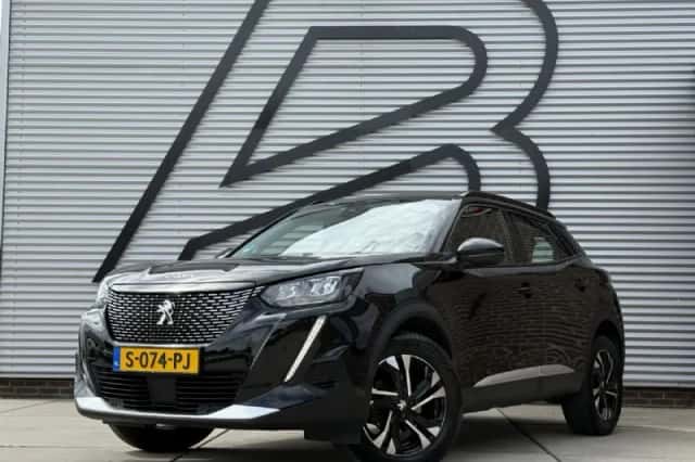Peugeot 2008 (2020) thumbnail 1
