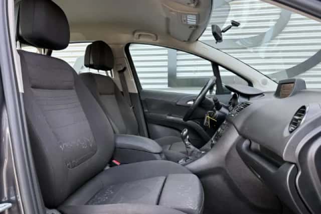 Opel Meriva (2012) thumbnail 6