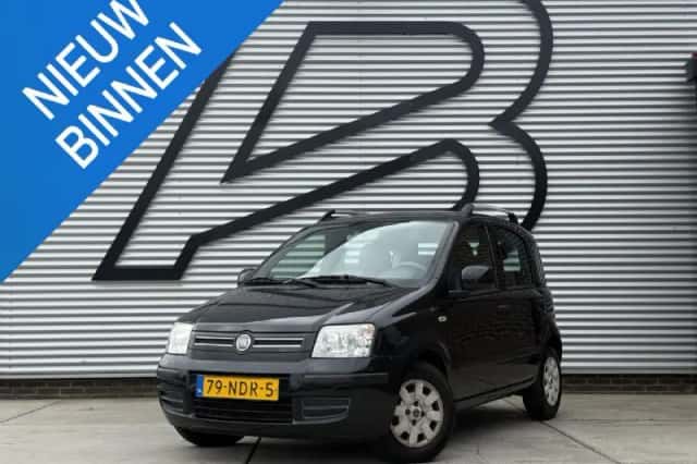 Fiat Panda (2010) thumbnail 1
