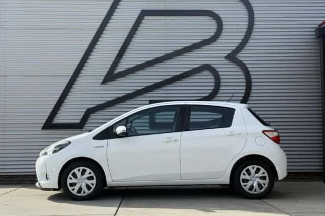 Toyota Yaris (2019) thumbnail 5