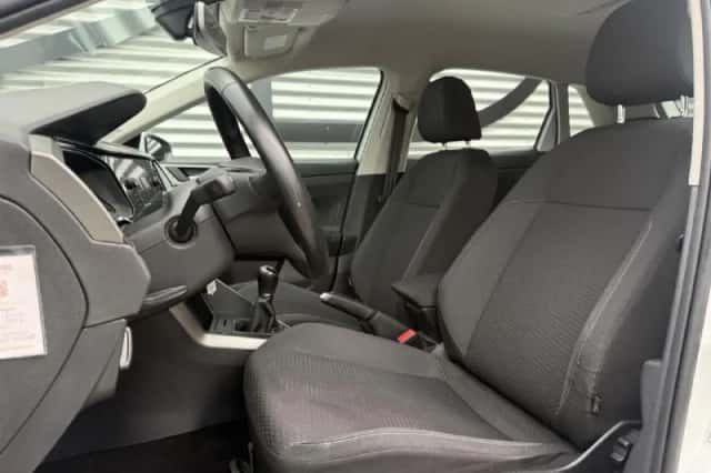 Volkswagen Polo (2017) thumbnail 4