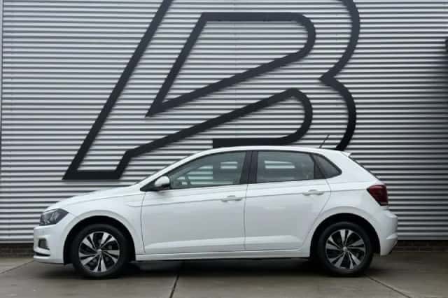 Volkswagen Polo (2017) thumbnail 5