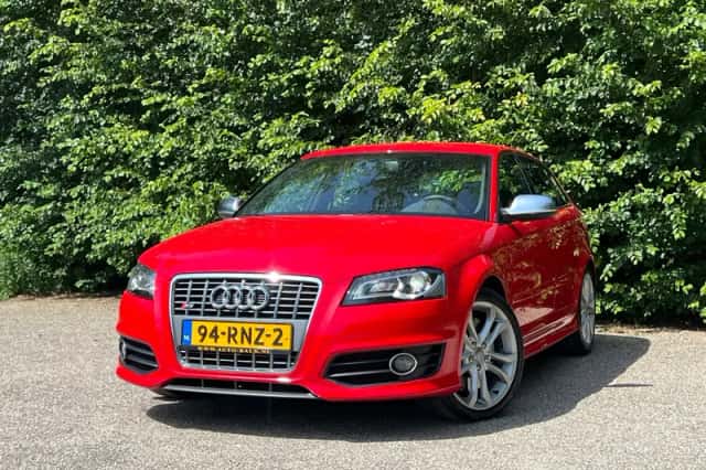 Audi A3 (2011) thumbnail 2