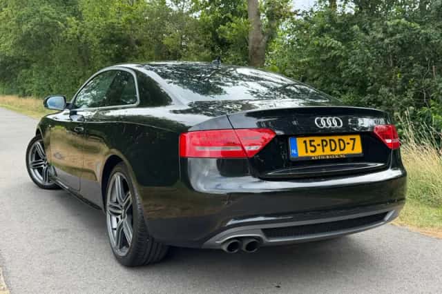 Audi A5 (2011) thumbnail 4