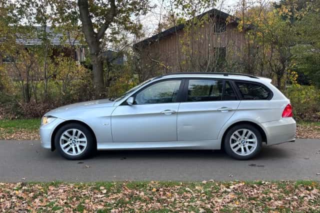 BMW 3-Serie (2007) thumbnail 2