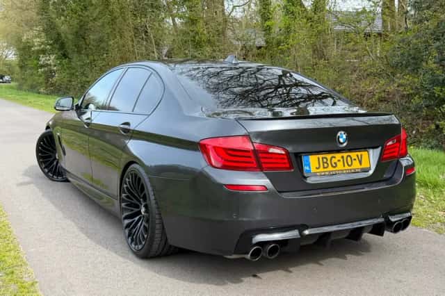 BMW 5-Serie (2011) thumbnail 4