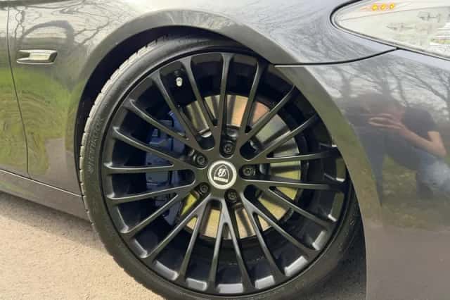 BMW 5-Serie (2011) thumbnail 6