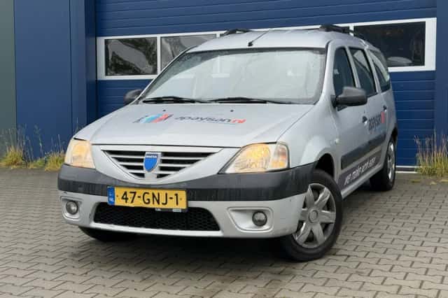 Dacia Logan MCV (2008) thumbnail 1