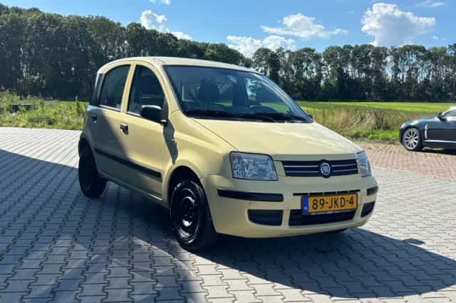 Fiat Panda (2009) thumbnail 5