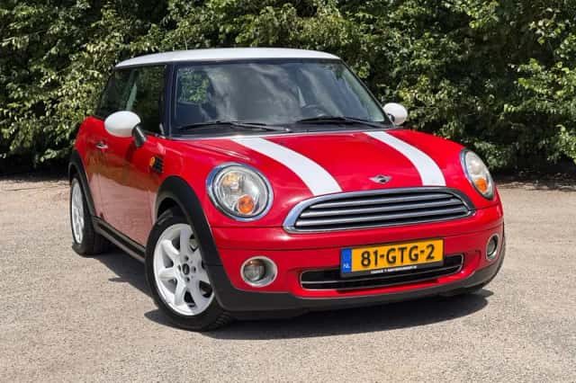 MINI Cooper (2008) thumbnail 5