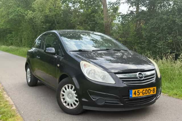 Opel Corsa (2008) thumbnail 5