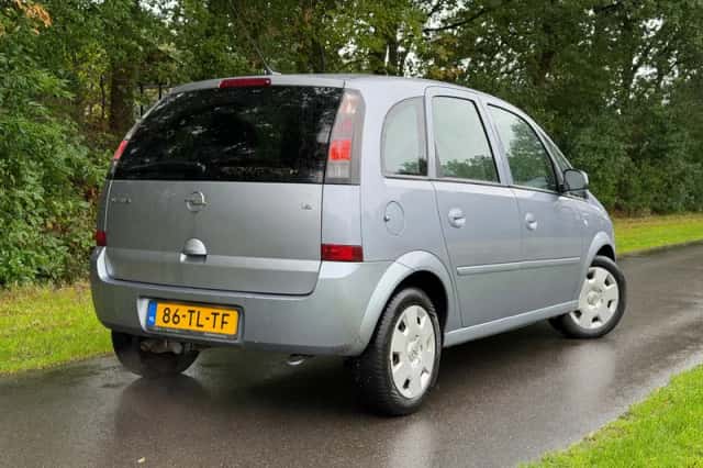 Opel Meriva (2006) thumbnail 4