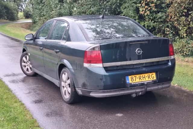 Opel Vectra (2005) thumbnail 2