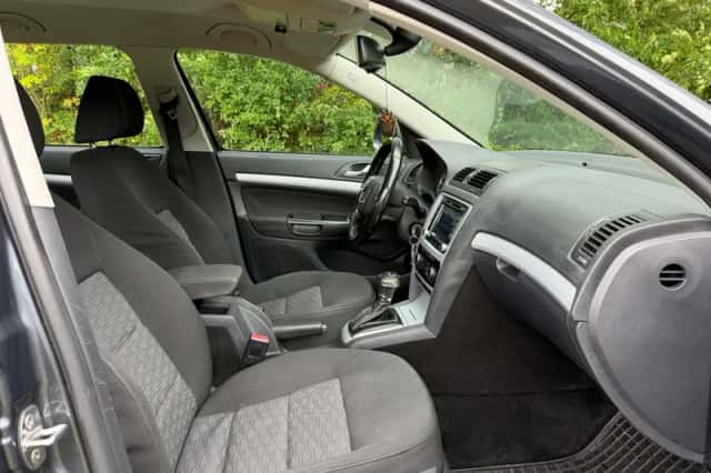Škoda Octavia (2010) thumbnail 6
