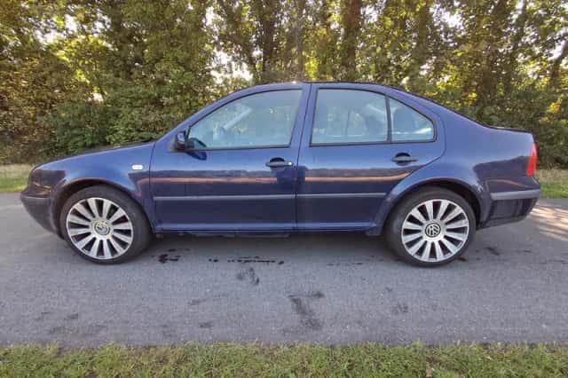 Volkswagen Bora (2001) thumbnail 3