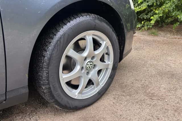 Volkswagen Passat (2010) thumbnail 6