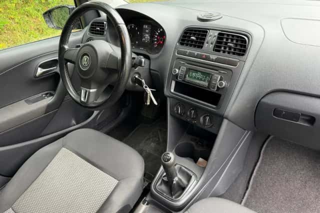 Volkswagen Polo (2012) thumbnail 3